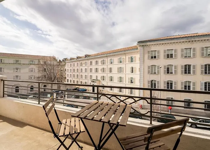 Les Lofts De Saint Clair Un Balcon A Toulon Loft 4Ch, Clim, 5 Smart Tv, 2 Salles D\'Eau, 2Wc, 8 Pax Max