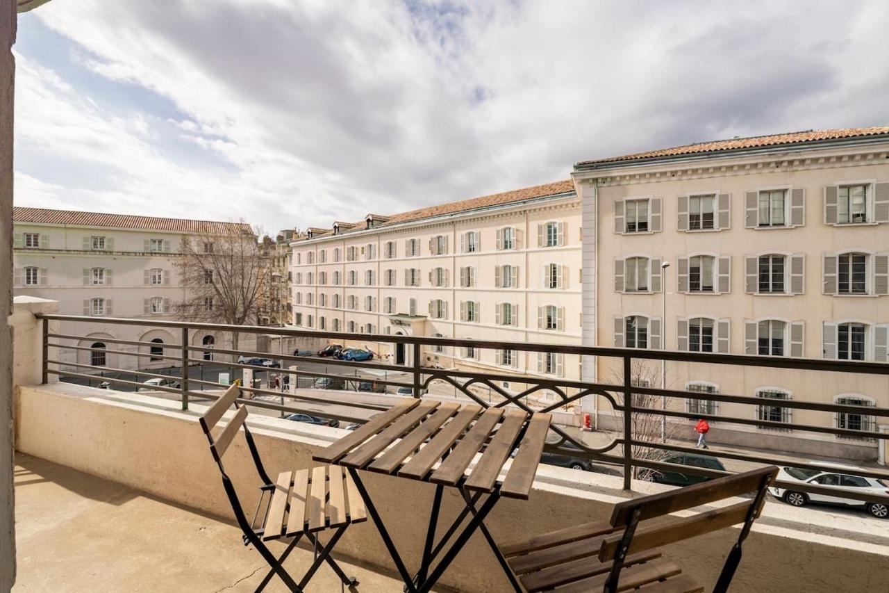 Les Lofts De Saint Clair Un Balcon A Toulon Loft 4Ch, Clim, 5 Smart Tv, 2 Salles D'Eau, 2Wc, 8 Pax Max Tolone
