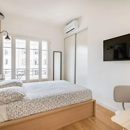 Appartement Les Lofts De Saint Clair Un Balcon A Toulon Loft 4Ch Clim 8 Pax Max Extérieur photo