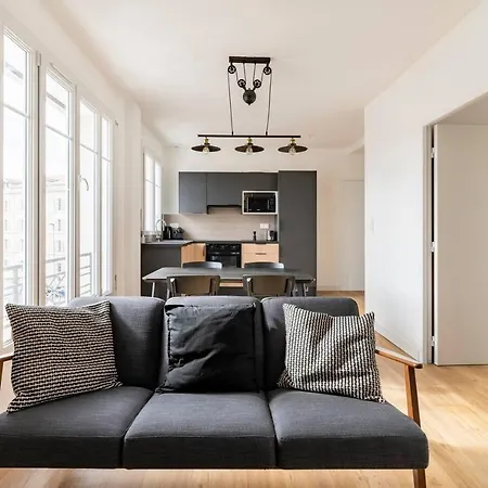 Appartement Les Lofts De Saint Clair Un Balcon A Toulon Loft 4Ch Clim 8 Pax Max Extérieur photo