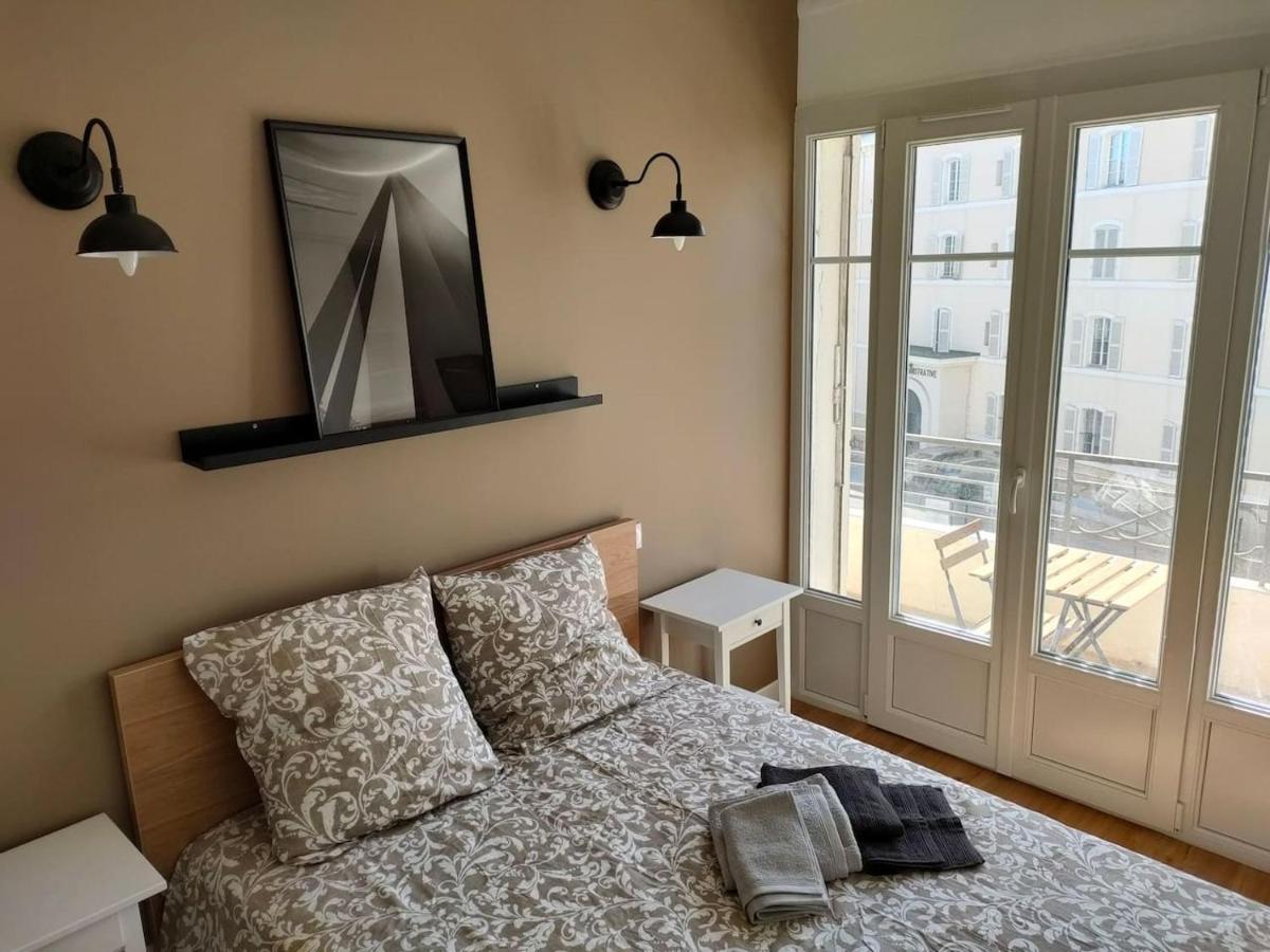 Apartment Les Lofts De Saint Clair Un Balcon A Loft 4ch Clim 8 Pax Max Toulon